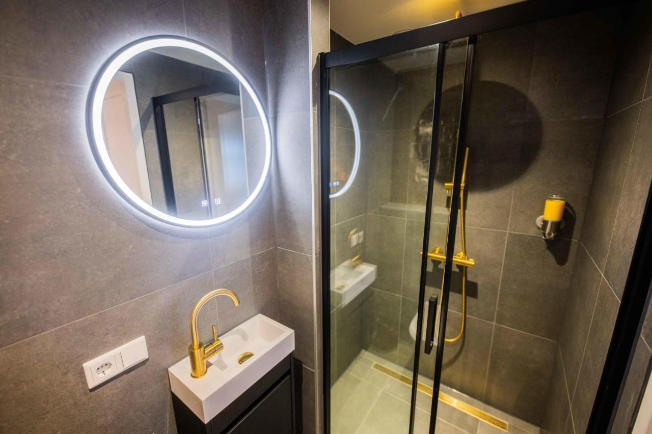 Luxurious 35M2 Designer Studio - R51A アイントホーフェン エクステリア 写真